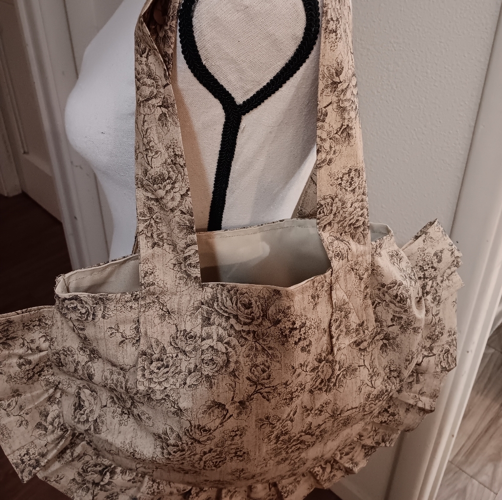ToteBag - Picture 2 of 7